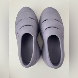 UGG Sport Yeah Clog Lavender Purple Foam
Sandals